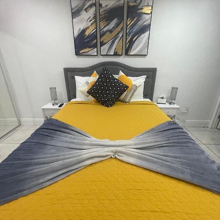 Tranquilo Y Fantastico Apartamento Cerca De Playas Y Areopuerto Tampa Ngoại thất bức ảnh